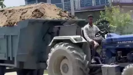 स्वार: स्वार में प्रशासन की लाख कोशिशों के बावजूद खनन के धंधेबाज मसवासी क्षेत्र में अपनी हरकतों से बाज नहीं आ रहे