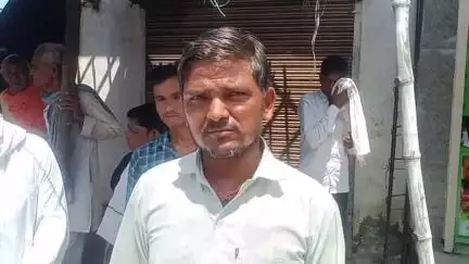 राठ कस्बा की मुख्य सड़क का चौड़ीकरण न होने पर जनता ने जताई नाराजगी, लोक निर्माण विभाग पर लगाए गंभीर आरोप