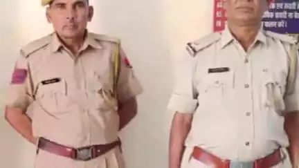 करौली: सदर थाना पुलिस ने हत्या के प्रयास के स्थाई वारंटी एक आरोपी को जयपुर के चन्दोलाई से गिरफ्तार किया