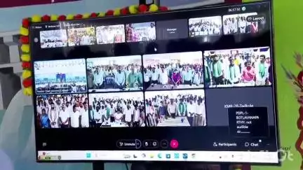 కరీంనగర్: దుర్షేడు గ్రామంలోని రైతు వేదికలో రైతులతో సీఎం రేవంత్ రెడ్డి వీడియో కాన్ఫరెన్స్ ద్వారా ముఖాముఖి కార్యక్రమం.