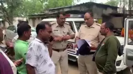असरगंज: संग्रामपुर गांव में हाईटेंशन लाइन की चपेट में आने से युवक की मौत
