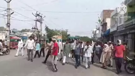 संगरिया: संगरिया के अग्रसेन बाजार व अन्य बाजारों में ट्रैफिक व्यवस्था में सुधार के लिए की गई चालानी कार्रवाई