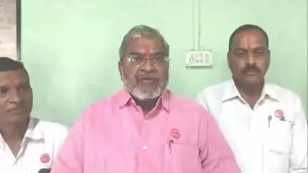 हातकणंगले: शक्तीपीठ महामार्ग भूसंपादनासाठी २० हजार कोटी रुपयांची मान्यता दिल्याने
मा खा राजू शेट्टींचा सरकारवर घणाघात