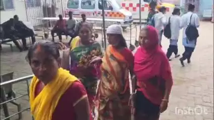 जहानाबाद: एक नंबर गुमटी ऊंटा के पास ऑटो से गिरी महिला गंभीर रूप से घायल, सदर अस्पताल में भर्ती