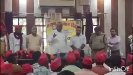 शिकारपुर: उत्तर प्रदेश सरकार के कैबिनेट मंत्री संजय निषाद शिकारपुर तहसील पहुंचे