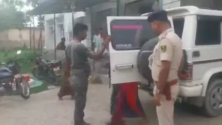 गायघाट: बेनीबाद पुल से विवाहिता ने बागमती नदी में लगाई छलांग, स्थानीय लोगों ने बचाई जान