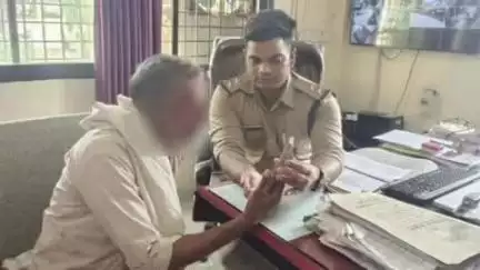 छतरपुर: ईशानगर थाना क्षेत्र के शिकायतकर्ता ने वीडियो कांफ्रेंस से एसपी से सीएम हेल्पलाइन पर की बात!
