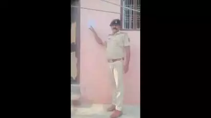 भोरे: भोरे थाना पुलिस ने न्यायालय से जारी 20 इश्तिहारों का कराया तामिला, फरार आरोपियों के घर पर चस्पा किए इश्तिहार