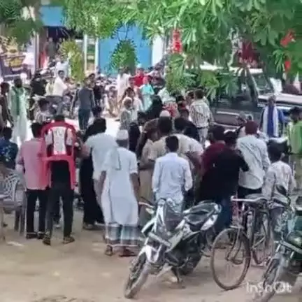 ऊंचाहार: अलीगंज स्थित कुशल भवन में शादी समारोह के दौरान हुई मारपीट का वीडियो हुआ वायरल