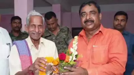 जरमुण्डी: उद्योग एवं श्रम नियोजन मंत्री का बासुकीनाथ यादव धर्मशाला में भव्य स्वागत