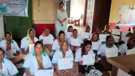 प्रतापगढ़: बनेडिया खुर्द में महिला कृषि उद्यमिता प्रशिक्षण संपन्न, आत्मनिर्भरता की ओर बढ़ा कदम