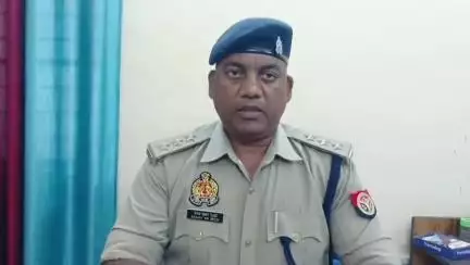 बरहज: देवरिया के परमार्थी पोखरा स्थित मंदिर में हुई चोरी के संबंध में क्षेत्राधिकारी ने दी जानकारी