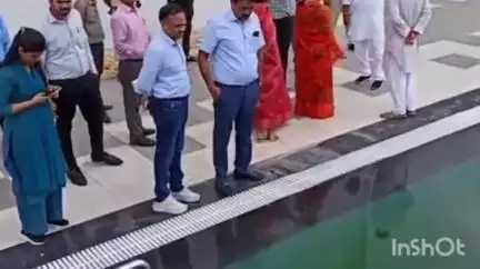 उज्जैन शहर: नगर निगम परिसर में ₹28 करोड़ की लागत से निर्मित स्विमिंग पूल व स्पोर्ट्स कॉम्प्लेक्स का महापौर ने किया निरीक्षण