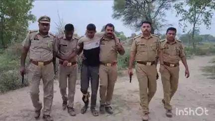 गढ़मुक्तेश्वर: गांव नयाबांस नहर पुलिया पर चेकिंग के दौरान पुलिस की हिस्ट्रीशीटर अपराधी से मुठभेड़, बदमाश गोली लगने से घायल हुआ