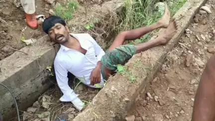 డ్రైనేజ్ లో పడి వ్యక్తి మృతి కేసు నమోదు చేసిన పోలీసులు