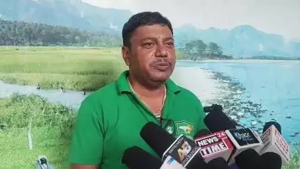 মাদারিহাট: মাদারিহাটে নদিয়ালি মাছ উৎসবের কথা মঙ্গলবার জানালেন পর্যটন সংগঠনের কর্তা