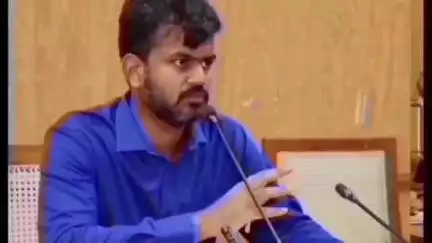 ஈரோடு: ஆட்சியர் அலுவலகத்தில் தலைவர்களின் பிறந்தநாள் அன்று மாவட்ட அளவில் பள்ளி கல்லூரி பேச்சுப் போட்டிகள் நடைபெற உள்ளதாக ஆட்சியர் தகவல்