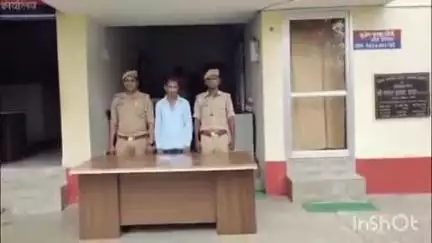 लखीमपुर: पुलिस ने बालाजी मंदिर से रुपए चोरी के मामले में एक आरोपी को ₹2420 नगद के साथ गोदाम के पास से किया गिरफ्तार