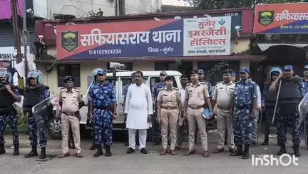 जमालपुर: विधानसभा चुनाव से पहले साफियाबाद थाना क्षेत्र में रैफ का फ्लैग मार्च, जमालपुर में शांतिपूर्ण चुनाव का संदेश