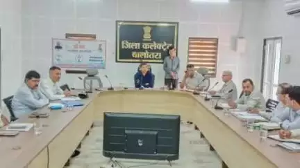 पचपदरा: कलेक्ट्रेट सभागार में विभागीय कार्यों की साप्ताहिक समीक्षा बैठक हुई आयोजित, कलेक्टर ने की अध्यक्षता