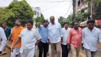 తాడేపల్లిగూడెం: 19వ వార్డులో రూ.53 లక్షలతో సీసీ రోడ్లకు శంకుస్థాపన చేసిన ఎమ్మెల్యే బొలిశెట్టి శ్రీనివాస్