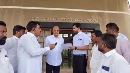 ಯಾದಗಿರಿ: ಜಿಲ್ಲೆಯ ವಿವಿಧ ಗ್ರಾಮಗಳಿಗೆ ಜಿಲ್ಲಾ ಮಟ್ಟದ ಅಧಿಕಾರಿಗಳು ಭೇಟಿ ನೀಡಿ ಮೂಲಭೂತ ಸೌಕರ್ಯಕ್ಕೆ ಆಗ್ರಹ