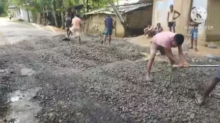 আমগুৰি: পাব্লিকত সম্প্ৰচাৰিত বাতৰিৰ প্ৰভাৱ, হালোৱাটিং-গেলেকী সংযোগী পথৰ মেৰামতিৰ কাম আৰম্ভ #jansamasya