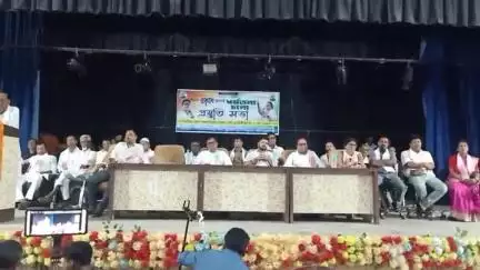 শীতলকুচি: শীতলকুচি কমিউনিটি হলে তৃণমূল কংগ্রেসের একুশে জুলাই এর প্রস্তুতি সভা অনুষ্ঠিত হলো, উপস্থিত জেলা সভাপতি