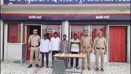 निघासन: पठानन पुरवा में महिलाओं पर लाठीचार्ज, इंसानियत की हुई कमी, पढ़ुआ थाना पुलिस की कहानी में भी है झोल
