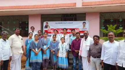 పాణ్యం: ఓర్వకల్లు మండలం ఊయ్యలవాడ గ్రామం లో నంద్యాల MP బైరెడ్డి  చేతుల మీదుగా, ఉచిత వైద్య శిబిరం ప్రారంభం