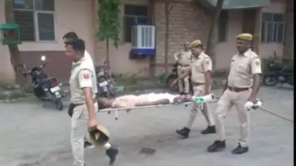 पाली: नाबालिग से दुष्कर्म के मामले में ढोंगी बाबा को स्ट्रक्चर पर लेटा, पुलिस ने कोर्ट में किया पेश