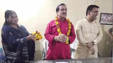 सारंगपुर: सहारनपुर में राज्य मंत्री ने अध्यक्ष, सीएमओ व कर्मचारियों से संवाद किया, समस्याएं सुनीं