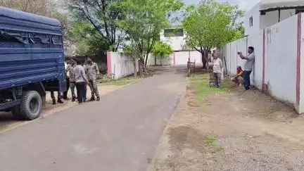 सुमेडी अपहरण और गोलीकांड के आरोपियो को पुलिस ने लवकुशनगर न्यायालय में किया पेश