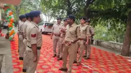 सिहावल: सीधी एसपी ने सीधी जिले के विभिन्न स्थानों का किया निरीक्षण, दिए आवश्यक निर्देश