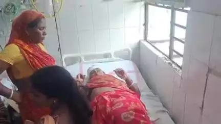 घाट कुसुंभा: वीआईपी मोड़ पर ई-रिक्शा पलटने से दो घायल, एक की हालत गंभीर