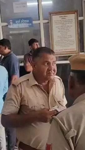 बानसूर: बानसूर में युवक पर फायरिंग के मामले में पुलिस ने शव का कराया पोस्टमार्टम, परिजनों को किया सुपुर्द