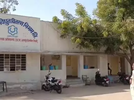 निवाई: 132 के वी रेलवे स्टेशन विद्युत फीडर पर मरम्मत कार्य के कारण बुधवार को शहरी ग्रामीण क्षेत्र में विद्युत आपूर्ति बंद रहेगी