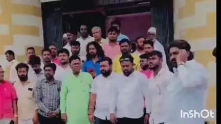 चाकूर: चाकूर येथील घटनेचा मातंग समाजाच्या वतीने तहसील कार्यालय येथे निषेध