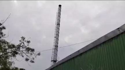 कैराना: मोहल्ला दरबारखुर्द रेतावाला में मीट फैक्ट्री से फैल रही है गंभीर बीमारी, जान गंवा रहे लोग #jansamasya