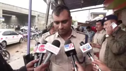 ಶಿಗ್ಗಾಂವ: ಪ್ರಥಮ ದರ್ಜೆ ಗುತ್ತಿಗೆದಾರನ ಹತ್ಯೆ ಪ್ರಕರಣಕ್ಕೆ ಸಂಭಂಧಿಸಿದಂತೆ ಆರೋಪಿಗಳನ್ನ ಬಂದಿಸಲು ಮೂರು ತಂಡಗಳ ರಚನೆ ಪಟ್ಟಣದಲ್ಲಿ ಎಸ್ ಪಿ ಅಂಶುಕುಮಾರ
