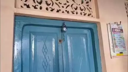 मोठ: 3 माह के अंतराल में अज्ञात चोरों ने एक ही घर में 2 बार किया धावा, पास लगे सीसीटीवी कैमरे में कैद हुआ संदिग्ध व्यक्ति