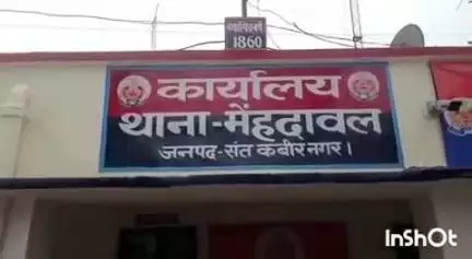 मेहदावल: मेहदावल थाना क्षेत्र में अलग-अलग गांवों में दबिश के दौरान 2 नफर वारंटी अभियुक्त गिरफ्तार
