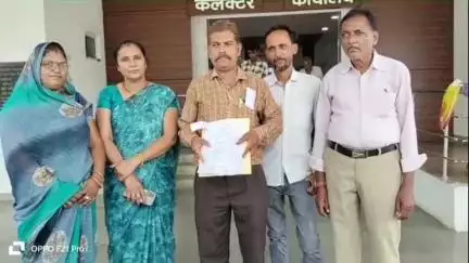 नीमच नगर: नीमच: वार्ड 14 की दो गलियां सड़क से वंचित, बगीचा नंबर 13 के रहवासी परेशान, कलेक्टर से लगाई गुहार