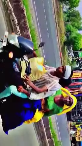NH. 48 पर हुआ सड़क हादसा सांड के सामने आ जाने से अचानक ब्रेक लगने से ट्रक हुआ पलटी ड्राइवर कंडक्टर सुरक्षित बतायें गये