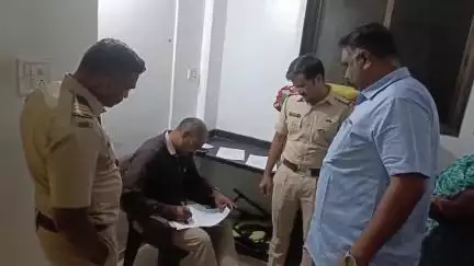 नाशिक: जेलरोड मॉडेल कॉलनी येथे पोलीस शिपाई आणि स्वतःच्या सहा वर्षीय मुलीची हत्या करून स्वतः केली आत्महत्या