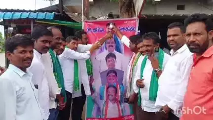 మానకొండూరు: రైతు సంక్షేమానికి చిహ్నంగా మారింది రైతు భరోసా : కాంగ్రెస్ పార్టీ మండల అధ్యక్షుడు నందగిరి రవీంద్ర చారి