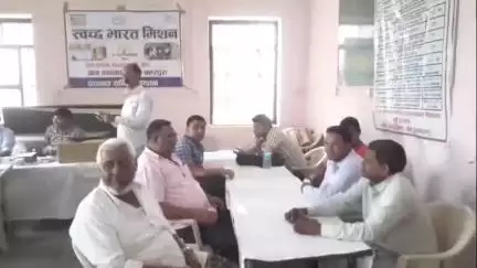 मलसीसर: चूड़ी चतरपुरा व अजीतगढ़ में पंडित दीनदयाल उपाध्याय अंत्योदय संबल पखवाड़ा-2025 का आयोजन, समस्याओं का मौके पर हुआ समाधान