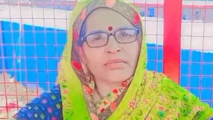कोल: टेंपो पलटने से वृद्ध महिला की हुई दर्दनाक मौत, परिवार में मचा कोहराम