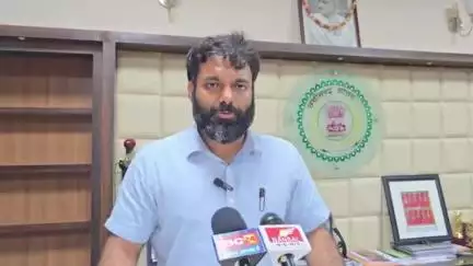 पत्थलगांव: जशपुर जिले में भारी बारिश के कारण नदी-नाले के उफान को देखते हुए जिला कलेक्टर रोहित व्यास ने लोगों से की अपील