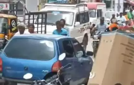 కుప్పం: కుప్పంలో ట్రాఫిక్ సమస్య లేకుండా చర్యలు చేపట్టండి : స్థానిక ప్రజలు #localissue